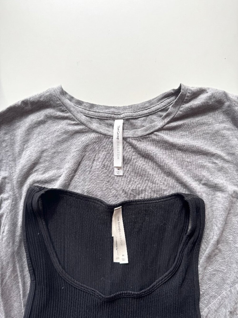 Lot of 2 Aritzia GROUP BY BABATON Size M Tops - Foundation Knot & Seamless Tank